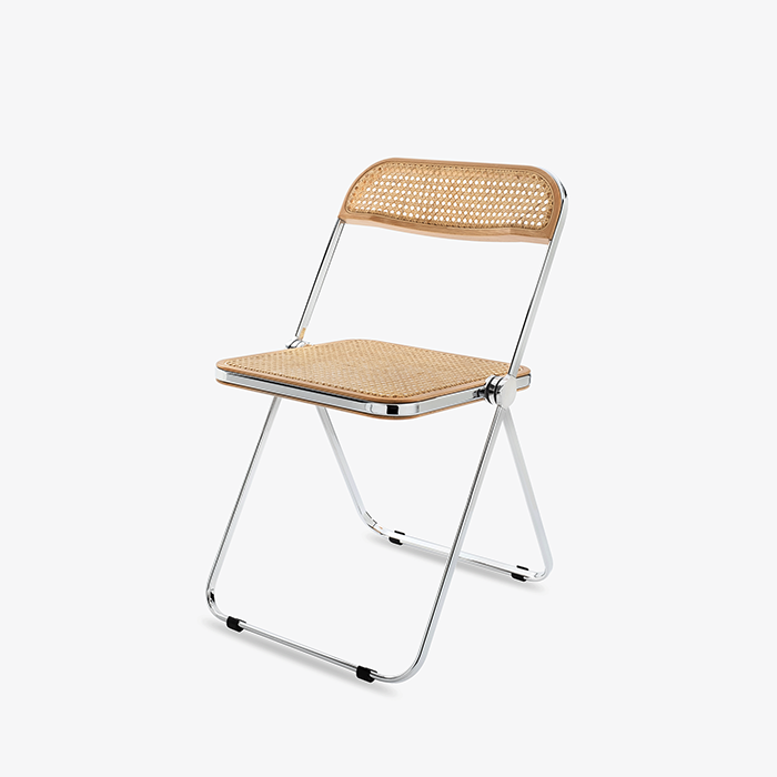 Plia with Vienna straw